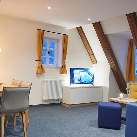 Landhotel Gelber Loewe מלון *